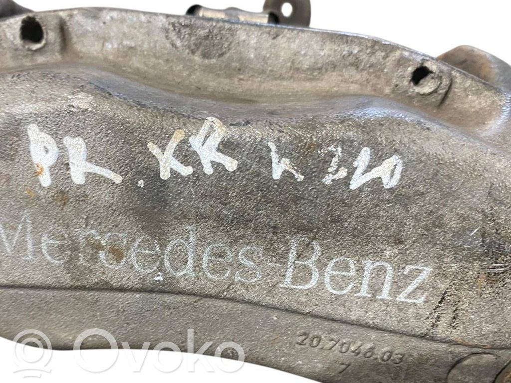 Priekšējais suports