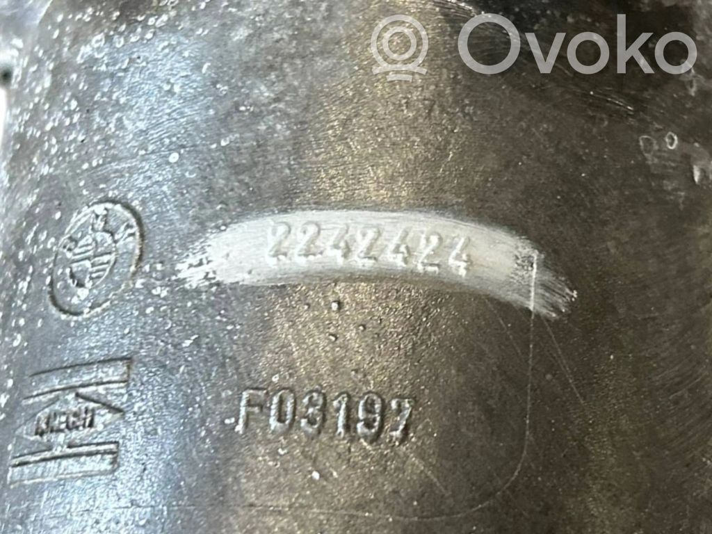 Dzinēja eļļas radiators