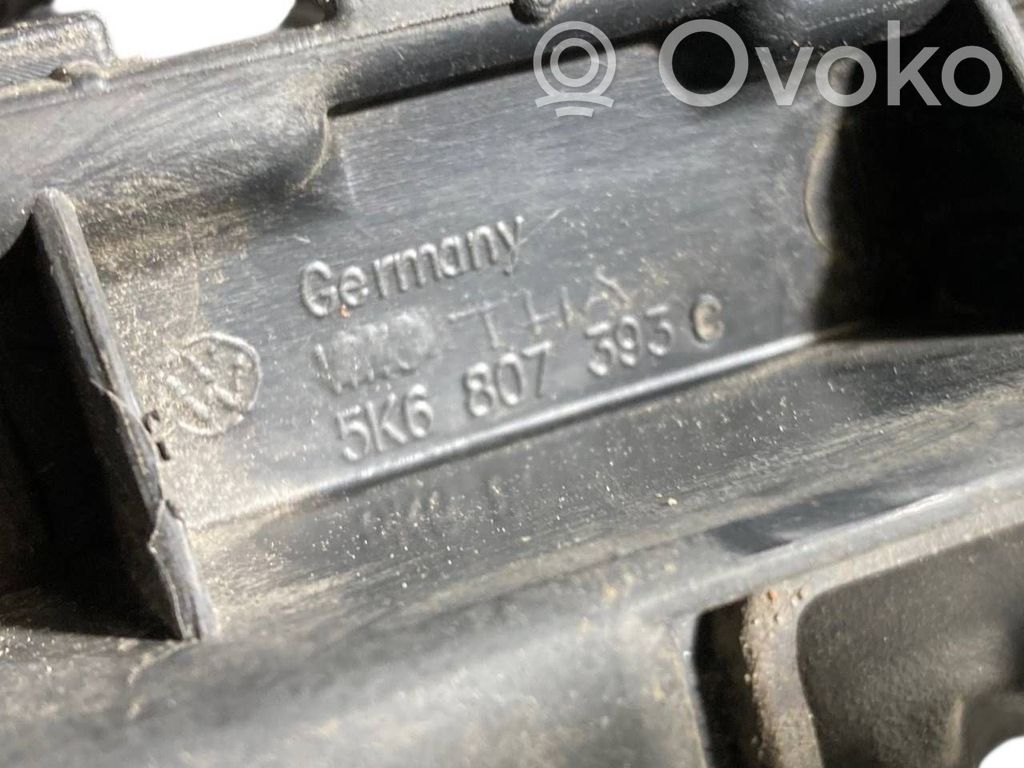 Aizmugurējā bufera montāžas kronšteins