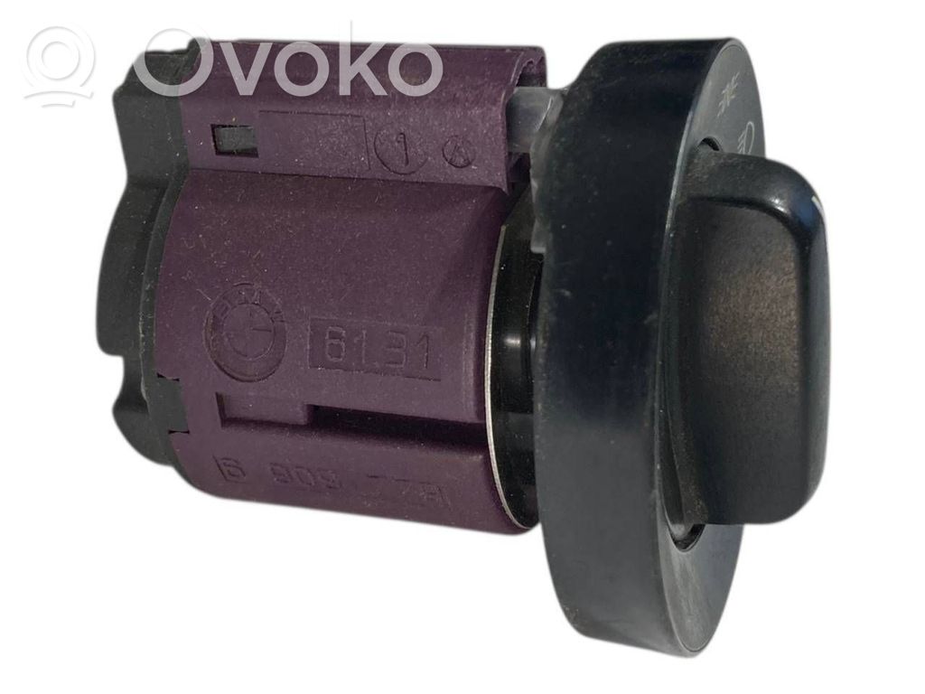 Headlight switch
