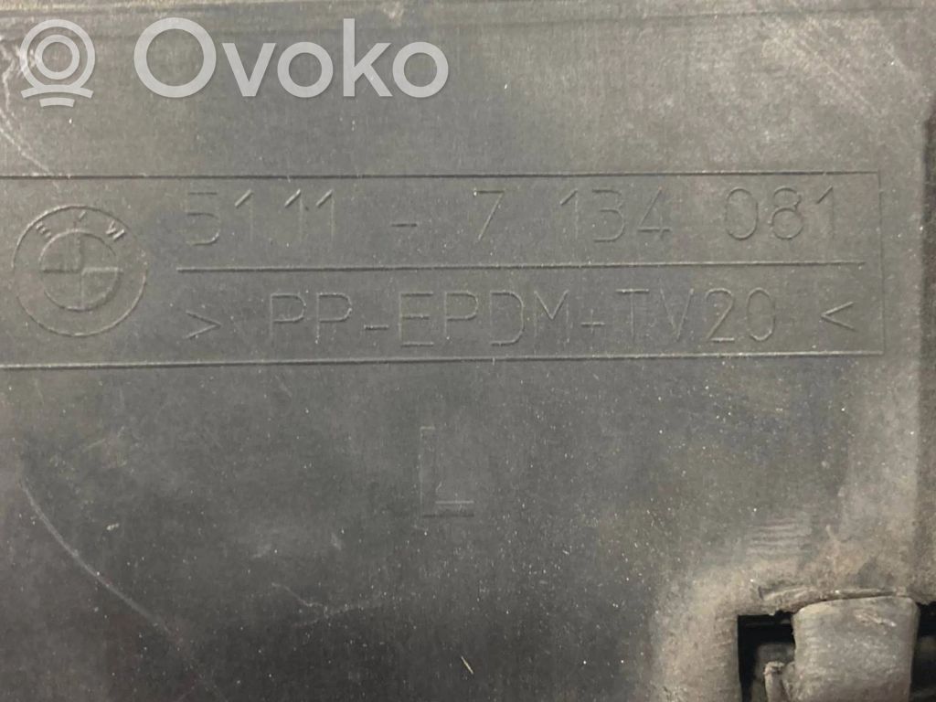 Apakšējais režģis (trīsdaļīgs)