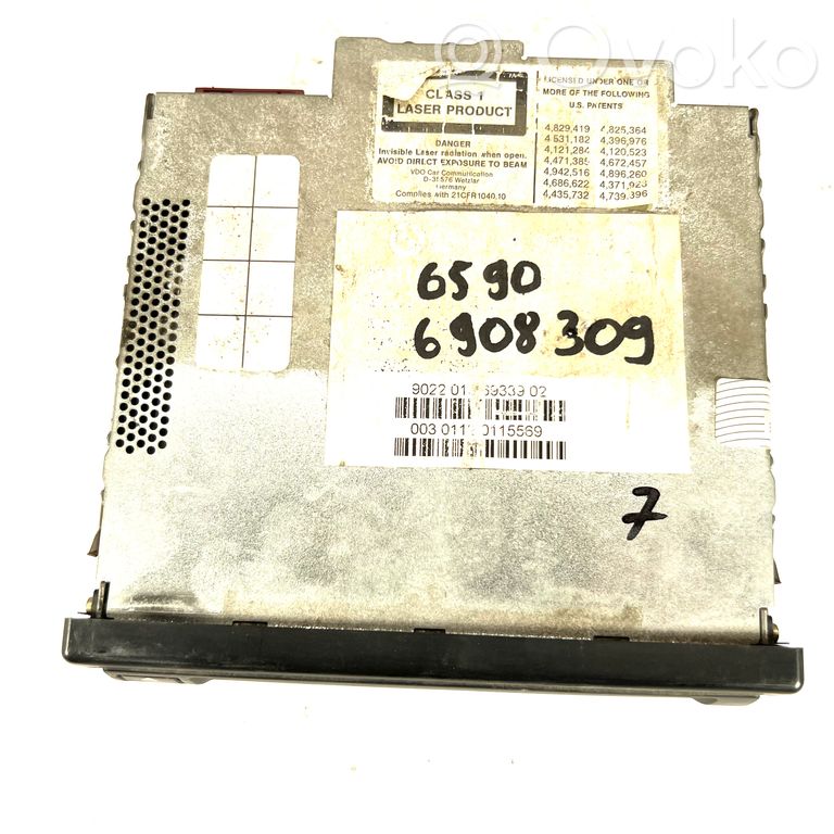 Navigation (GPS) system CD/DVD reader