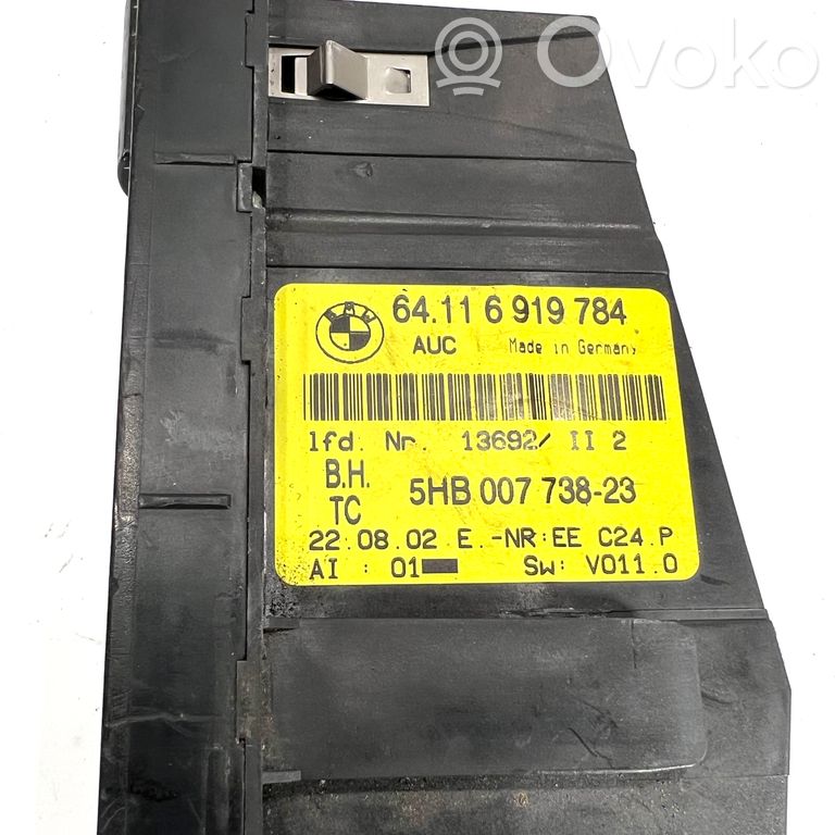 Gaisa kondicioniera / klimata kontroles / salona apsildes vadības bloks (salonā)