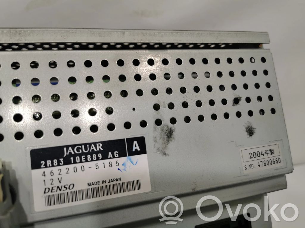 Radio / CD/DVD atskaņotājs / navigācija