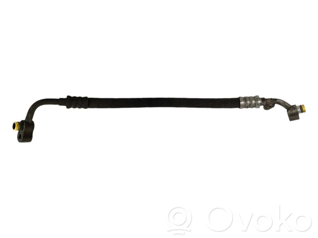 Air conditioner pipe(s) / hose(s)