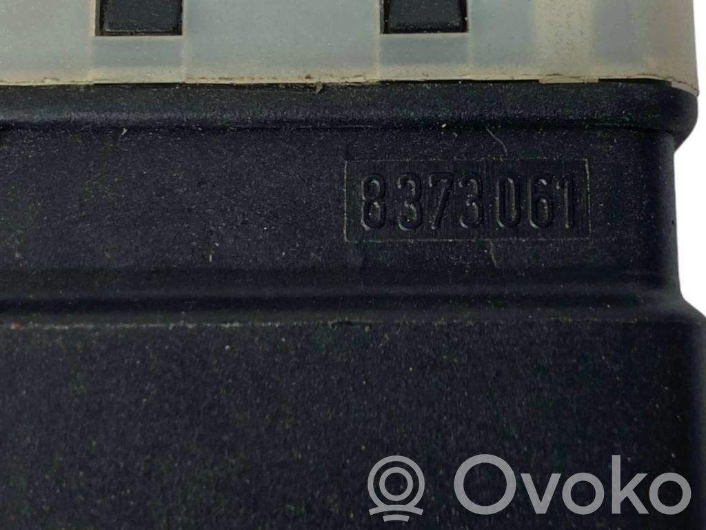 Aizdedzes slēdža kontakti