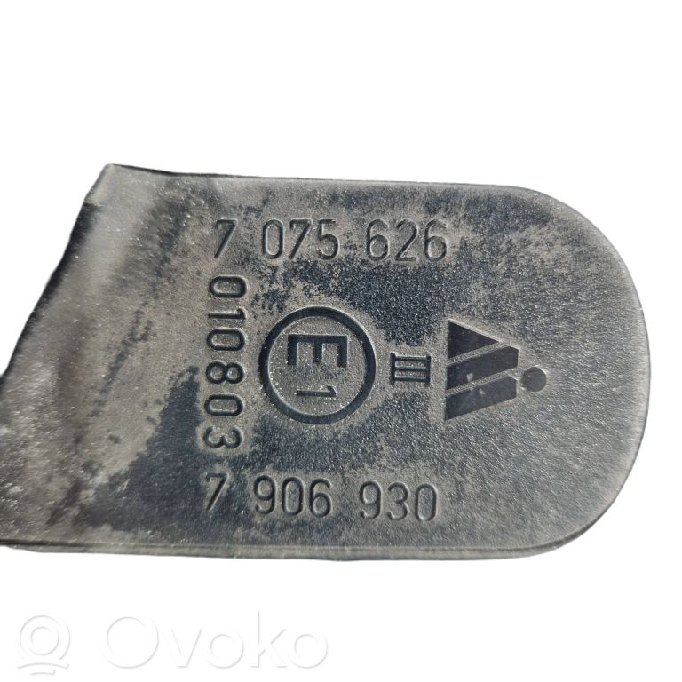 Spogulis (elektriski vadāms)