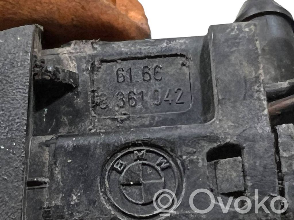 Washer fluid spray(s) for the front window