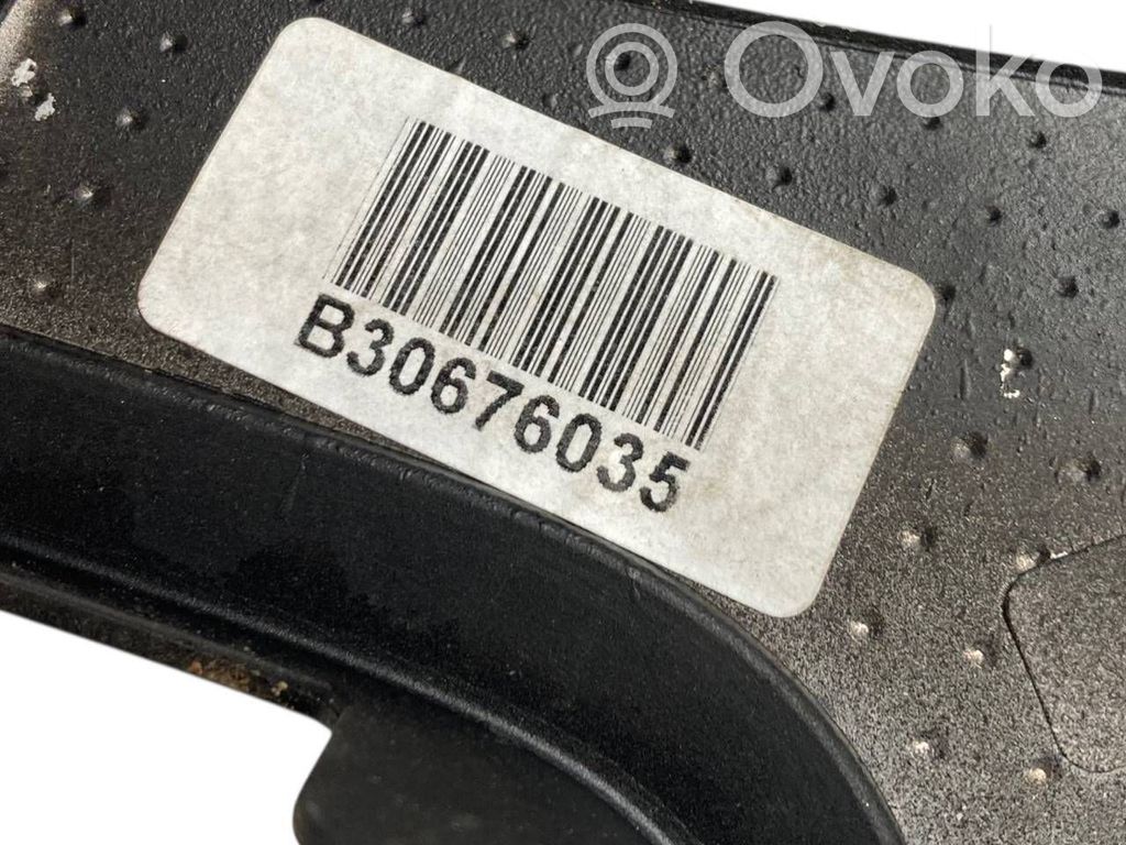 Ātrumu pārslēgšanas sviras dekoratīvā apdare (plastmasas)