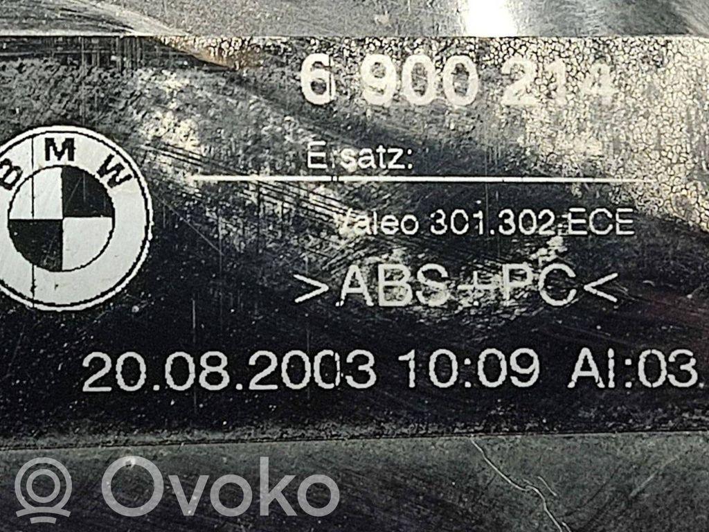 Aizmugurējais lukturis virsbūvē