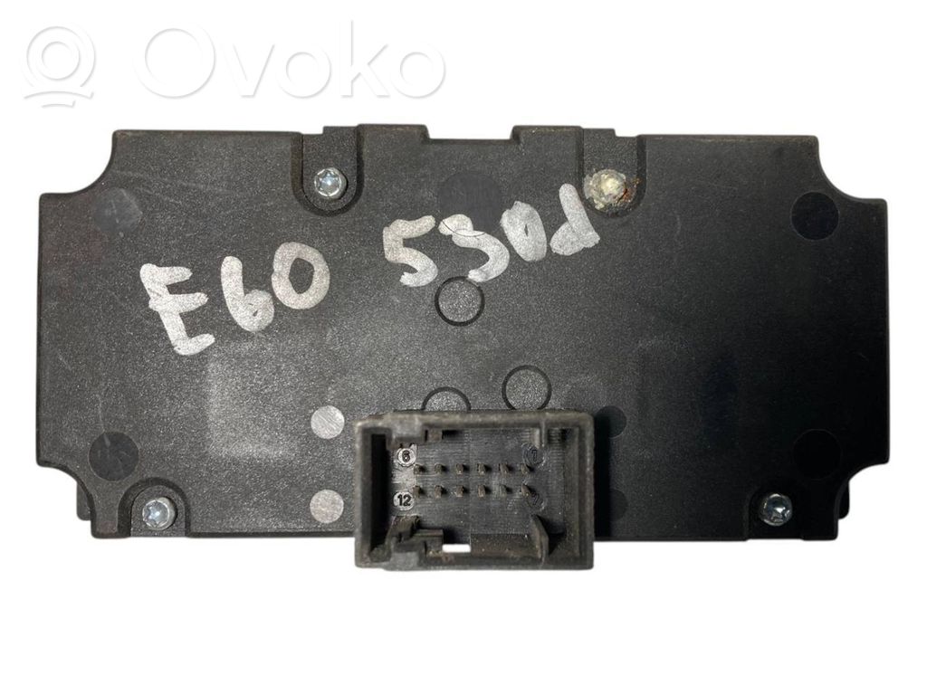 Headlight switch
