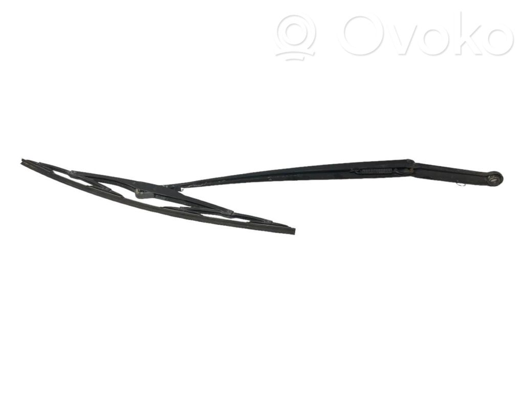 Windshield wiper arm