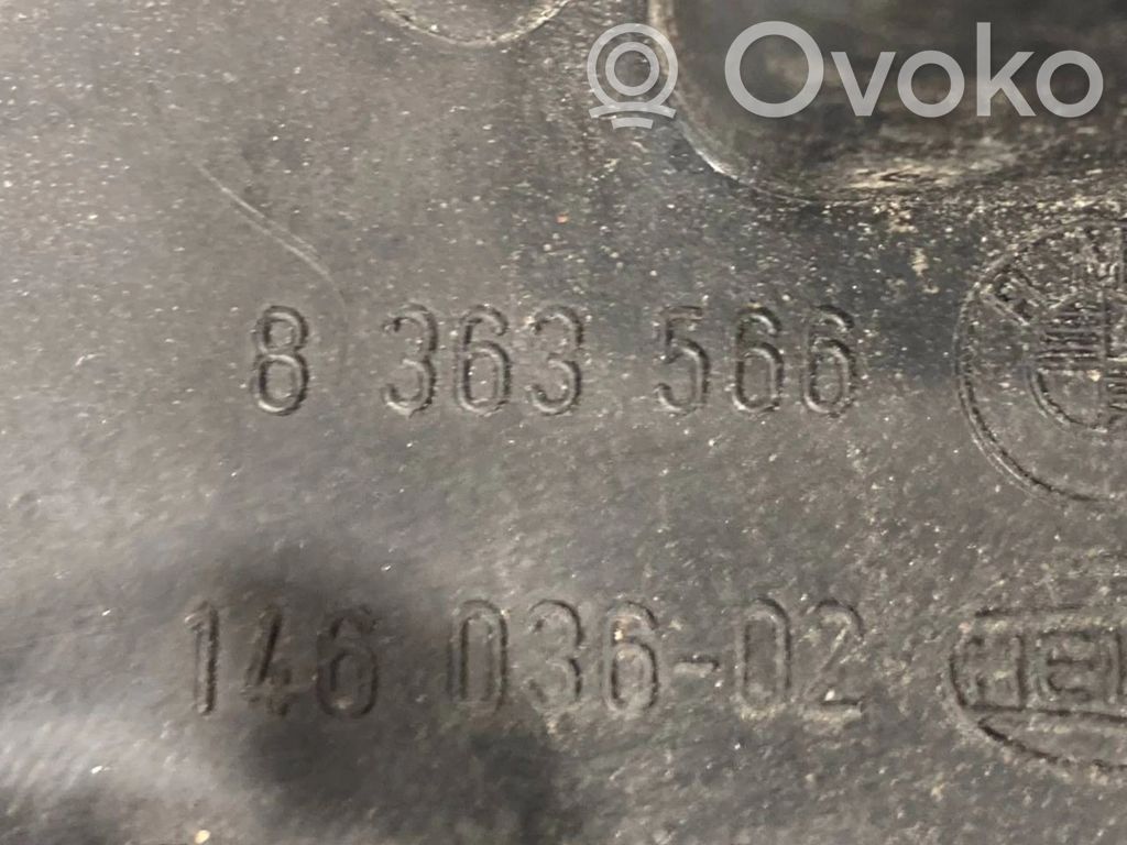 Aizmugures spuldzes vāka turētājs