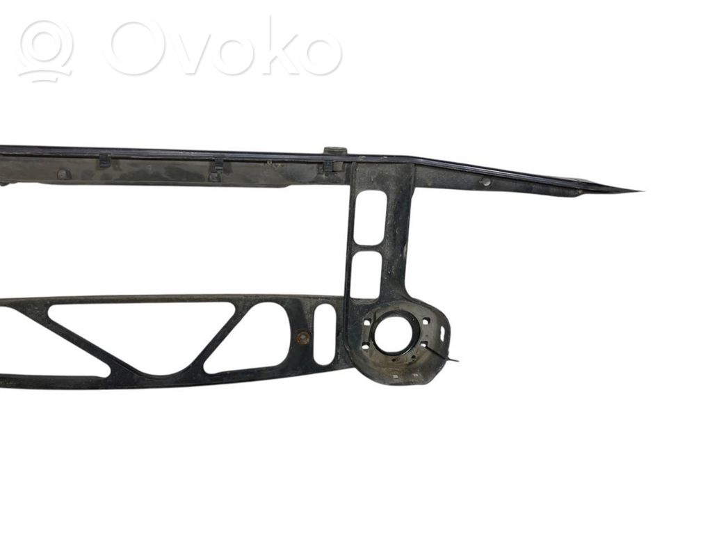 Radiatoru paneļa turētājs (televizora)