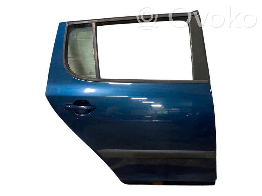 Rear door