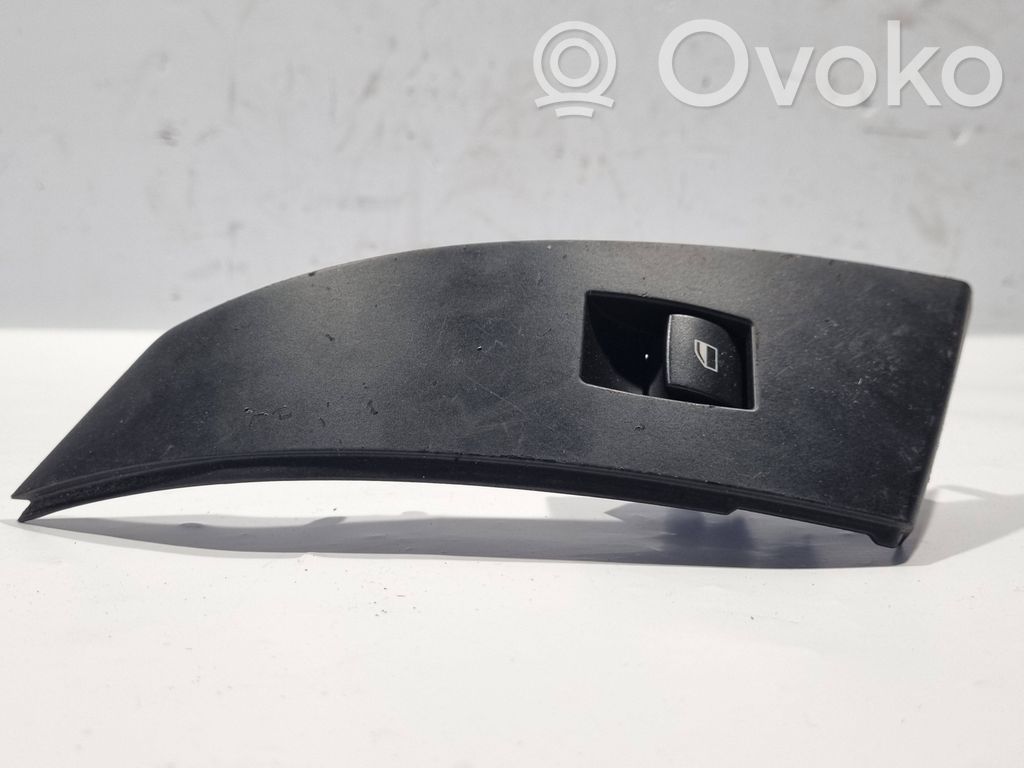 Power window switch
