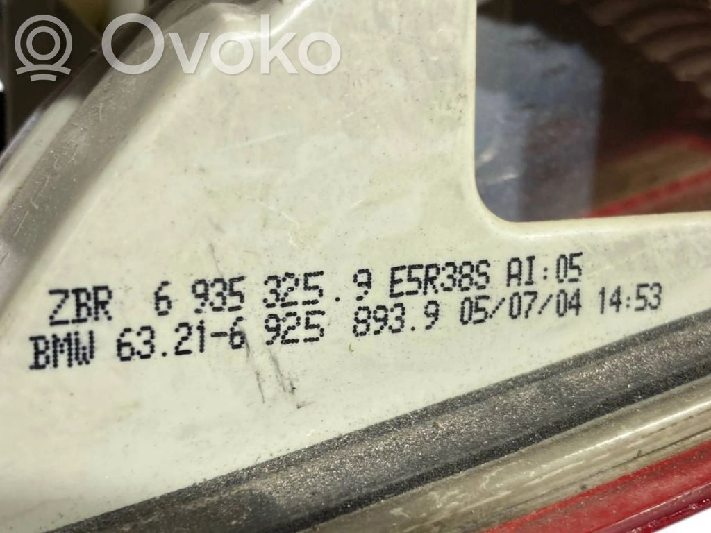 Aizmugurējais lukturis pārsegā