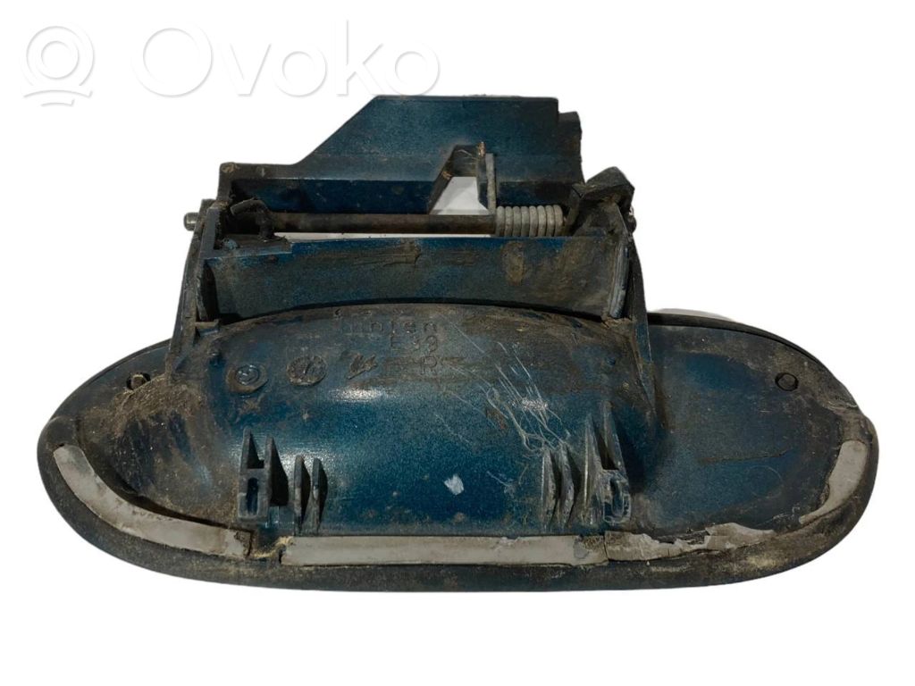 External opening handle