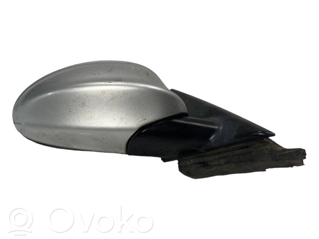 Зеркало (с электрическим управлением)