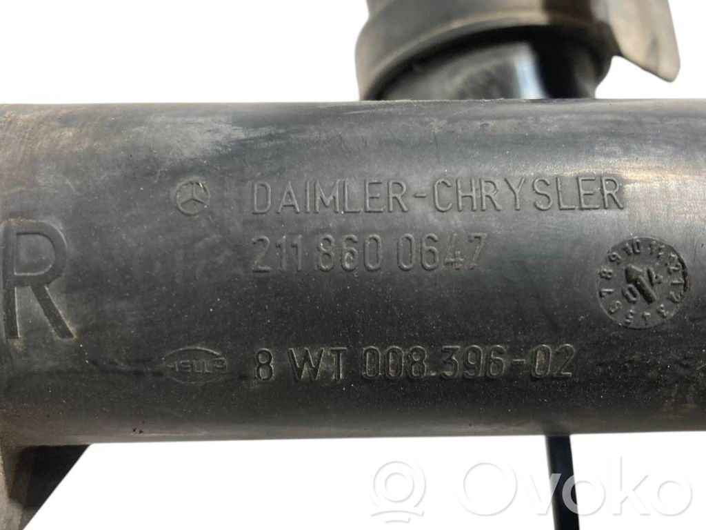 Lukturu mazgātāja sprausla (-as)