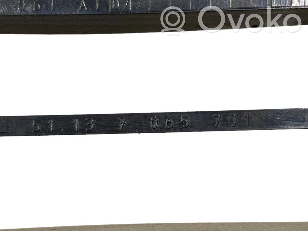 Augšējais režģis