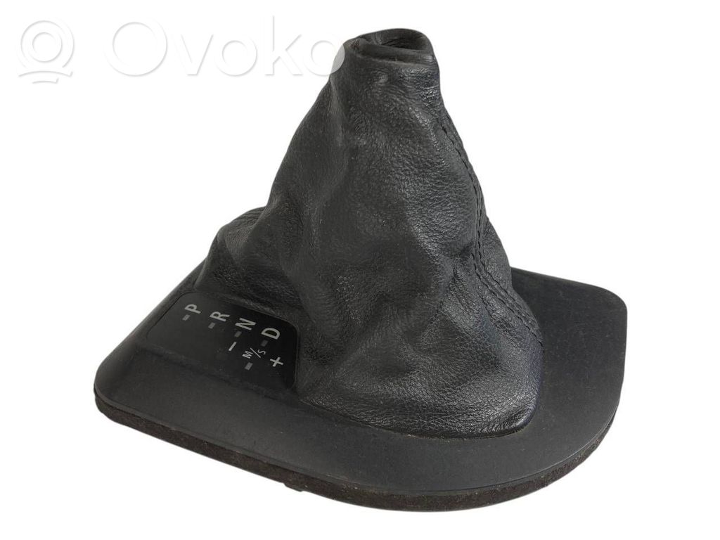 Gear shift lever decorative trim (plastic)