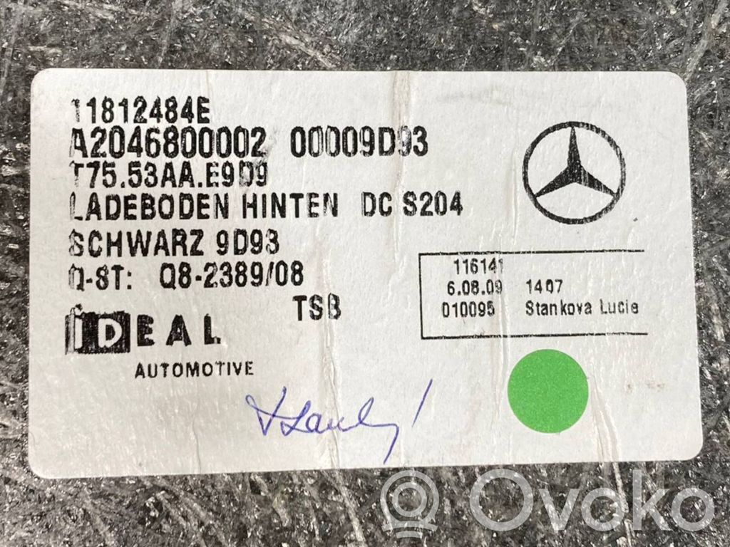 Bagāžnieka paklājiņš