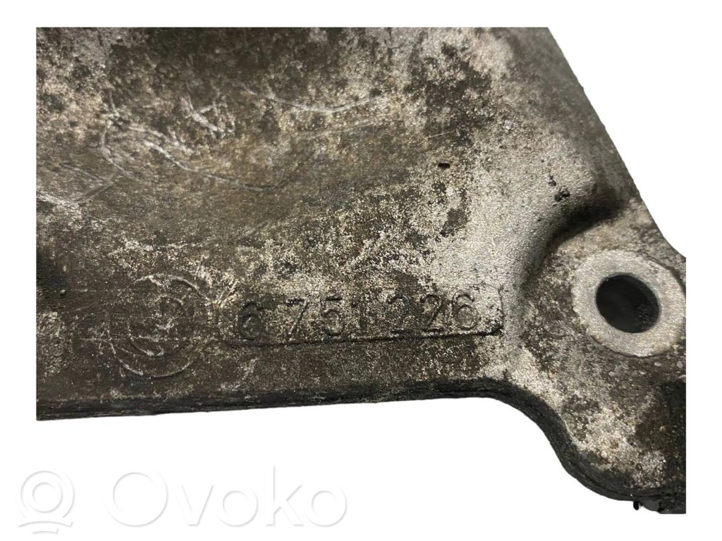 Dzinēja nostiprināšanas stiprinājums-kronšteins