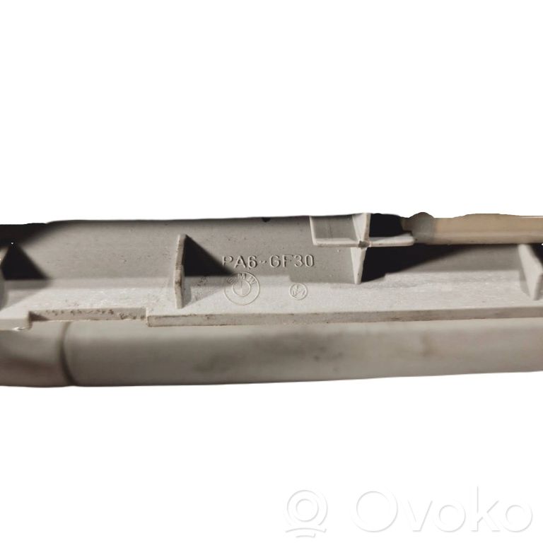 Priekšējais rokturis