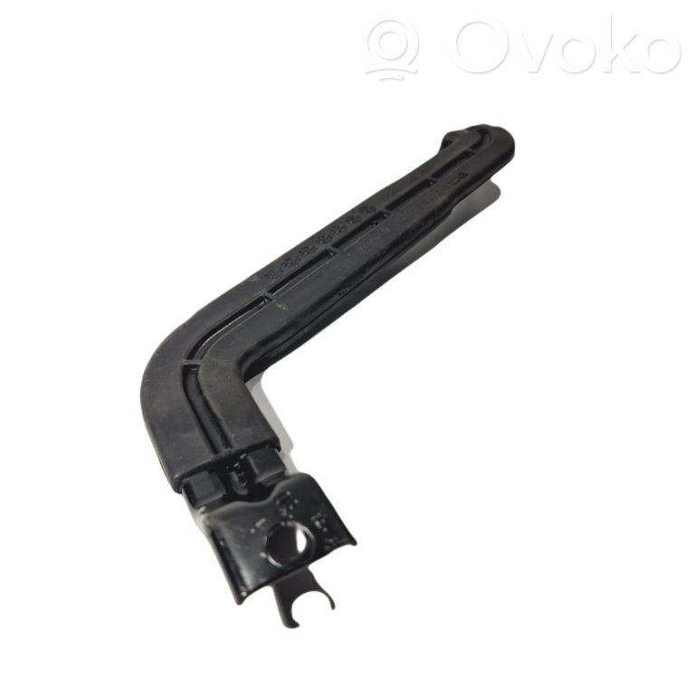 Battery mount