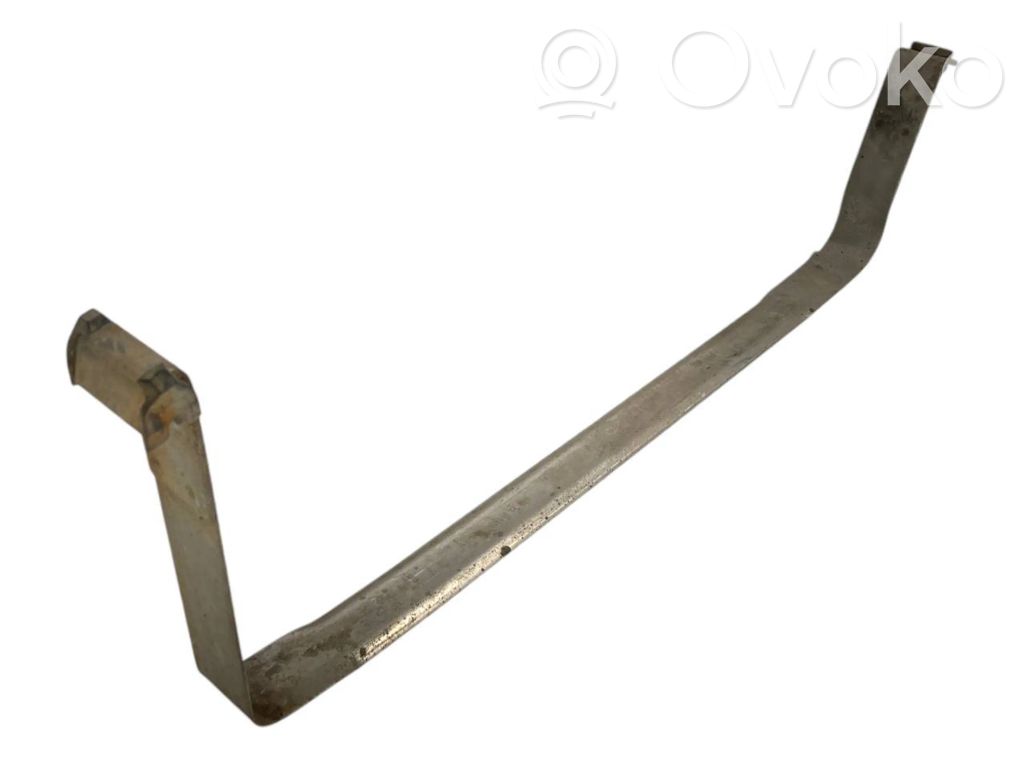 Держатель(и) топливного бака