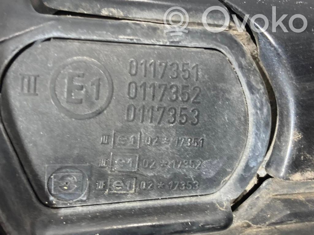 Spogulis (elektriski vadāms)