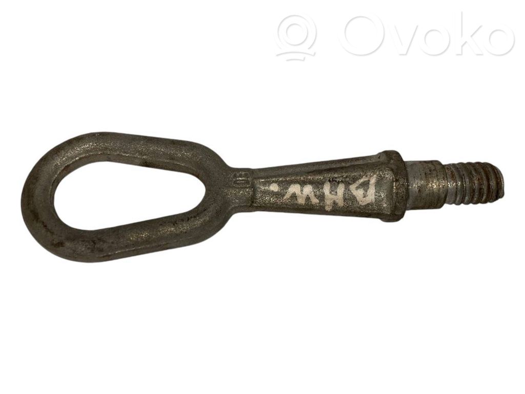 Towing hook
