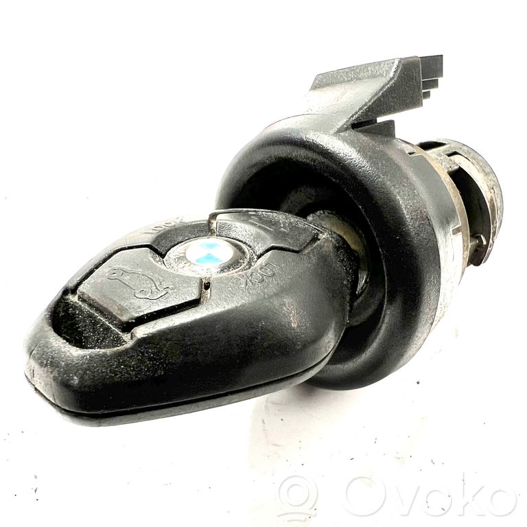 Ключ зажигания