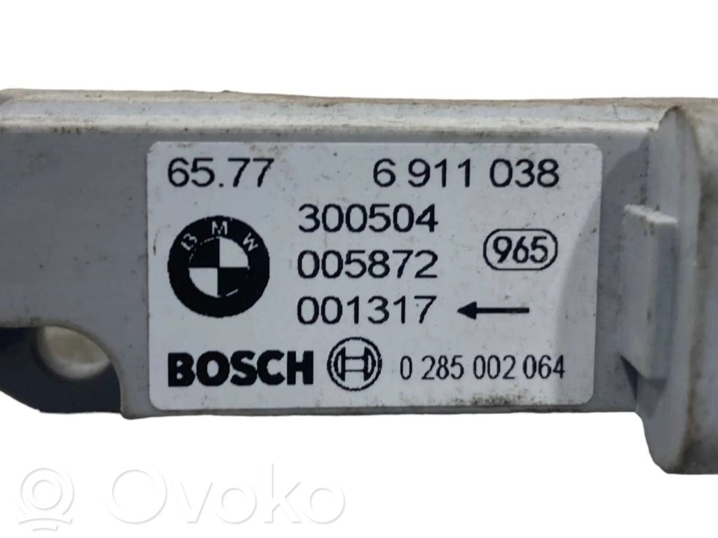 Airbag impact sensor
