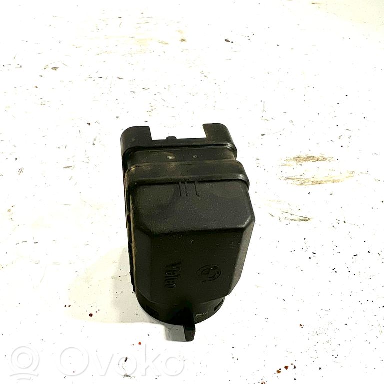 Контакты выключателя зажигания