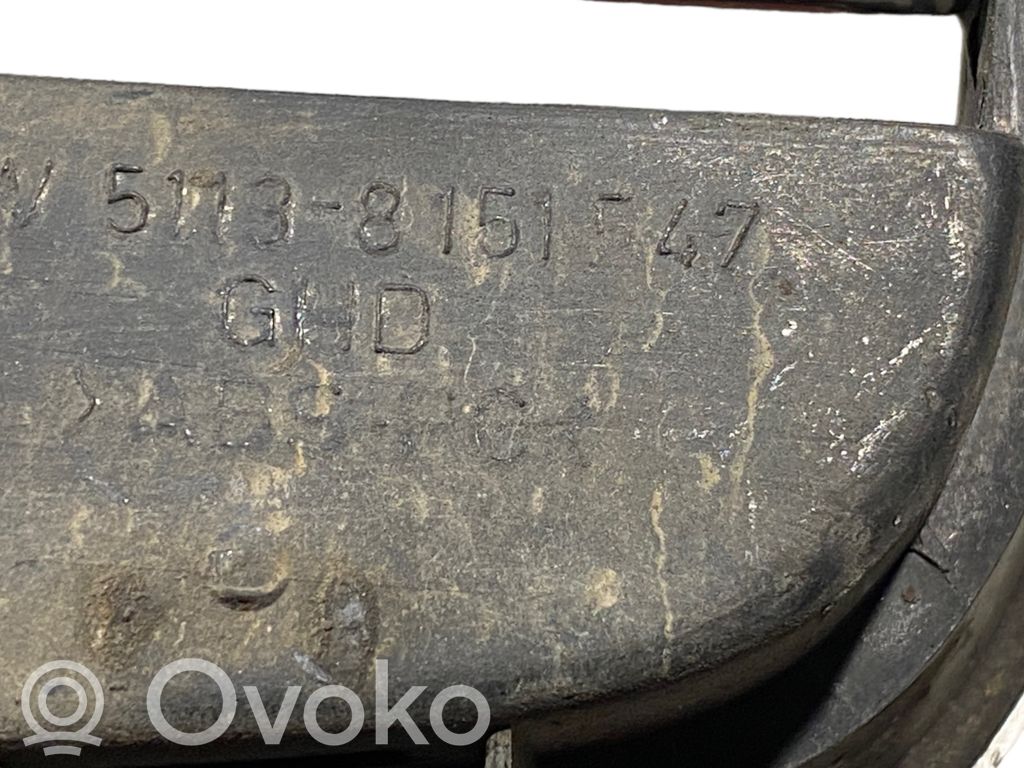 Apakšējais režģis (trīsdaļīgs)