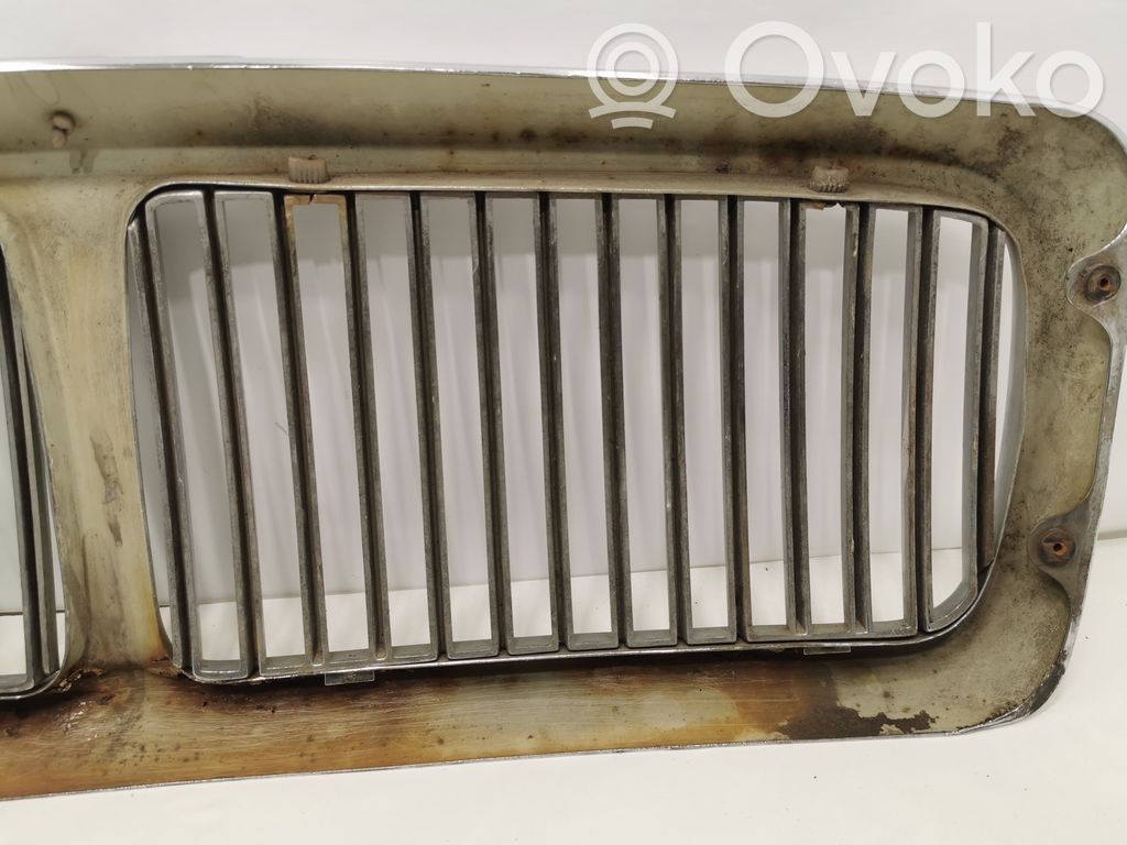 Priekšējais režģis