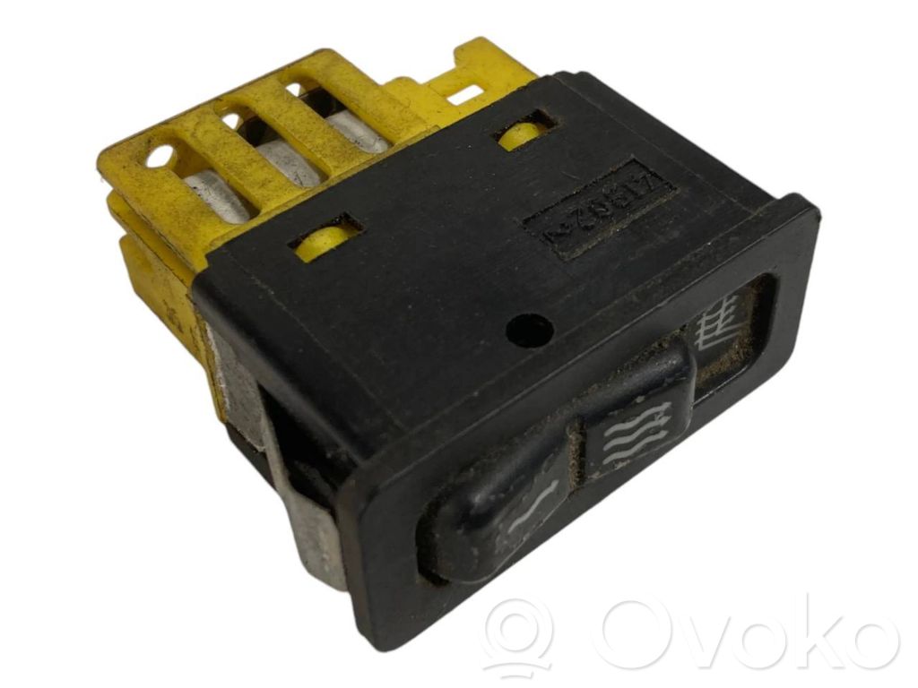 Sēdekļu apsildes slēdzis