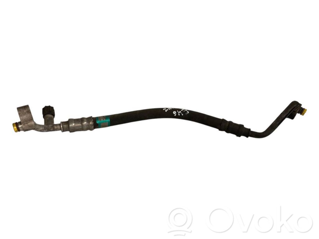 Air conditioner pipe(s) / hose(s)