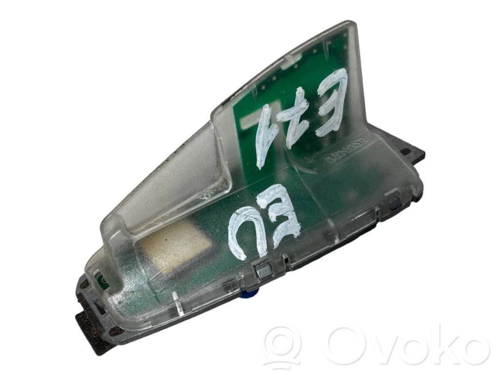 Антенна (GPS-антенна)