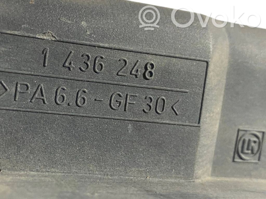 Radiator(s) holder/bracket