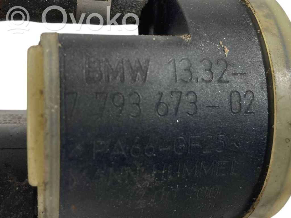 Degvielas filtra sildītājs