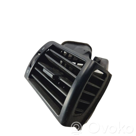 Боковая решетка воздухозаборника