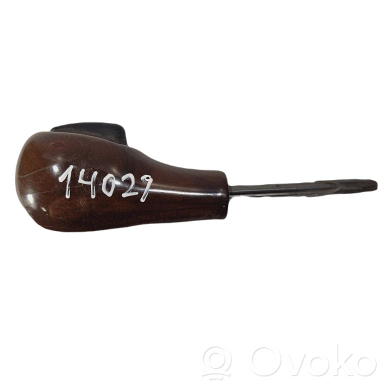 Gear shift switch/crank
