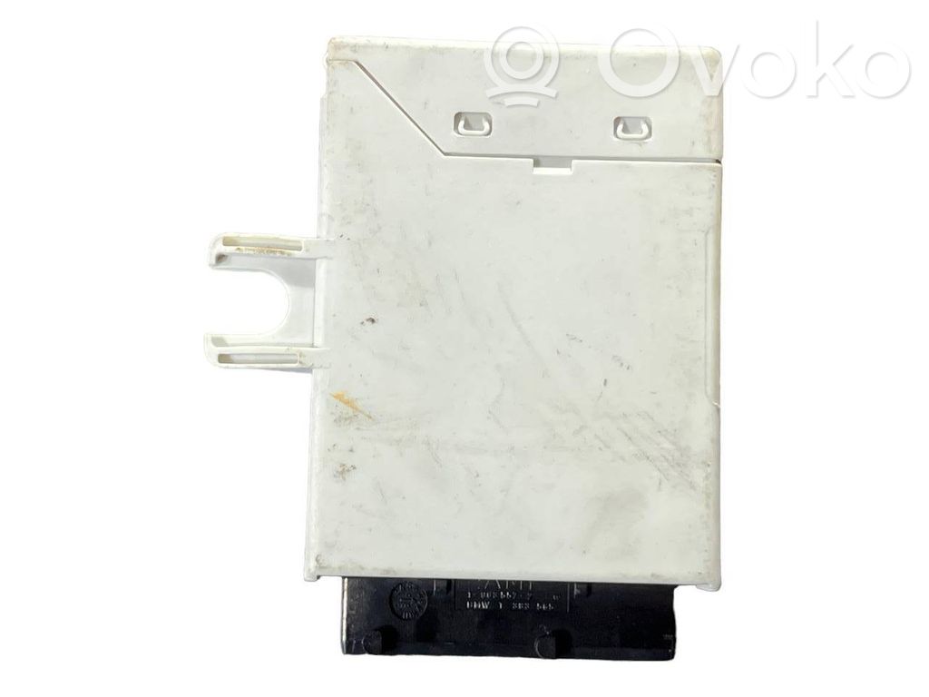 Trailer hitch control unit