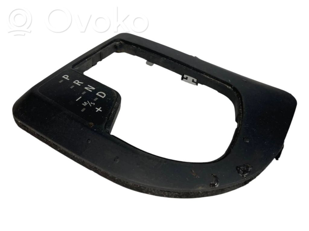 Gear shift lever decorative trim (plastic)