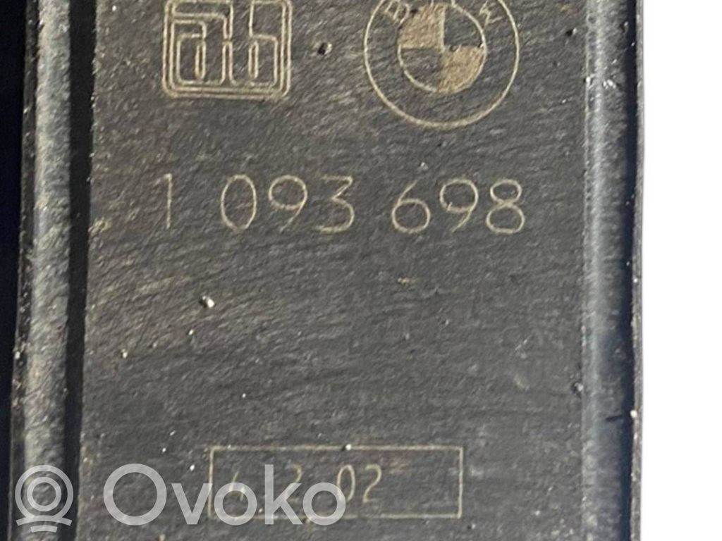 Augstuma sensors (priekšējo lukturu)