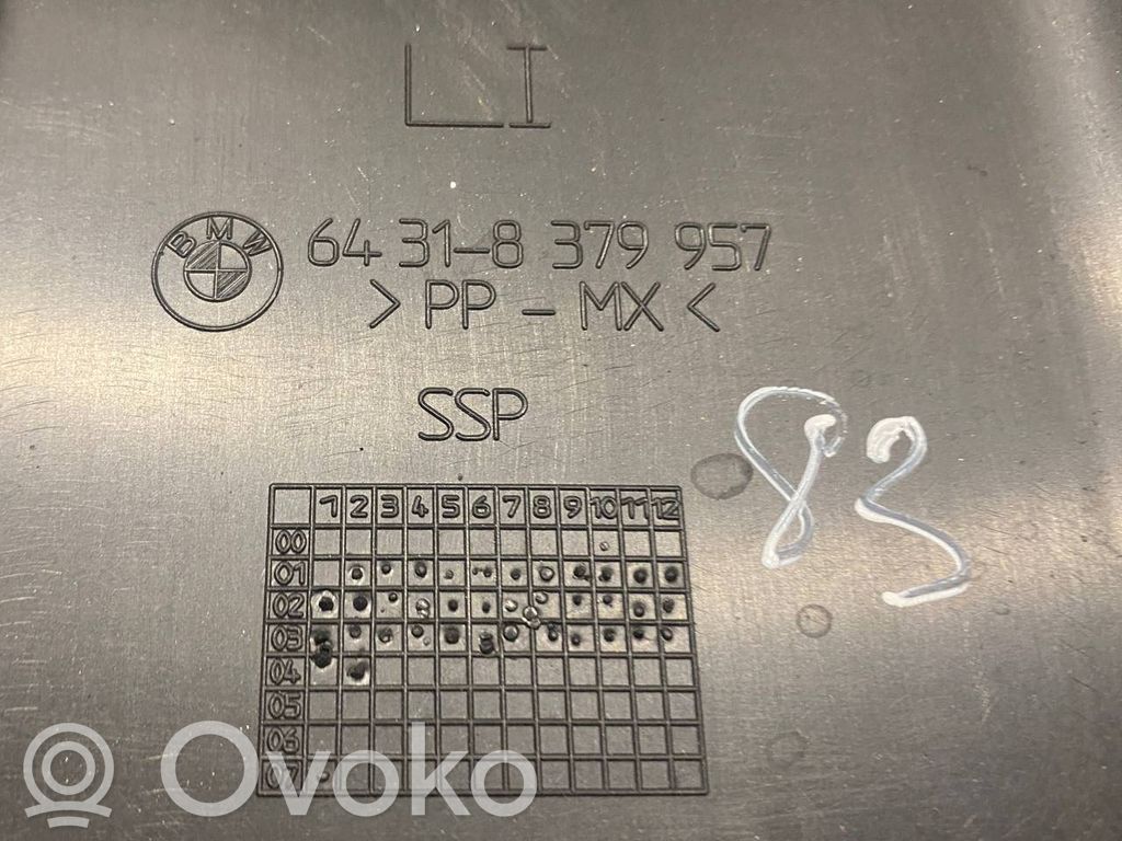 Salona gaisa mezgla plastmasas korpuss