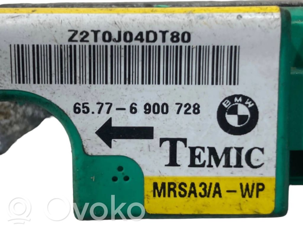 Airbag impact sensor
